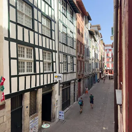 Au Fil Basque - Coeur De - Proche Des Halles